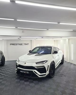 Λαμποργκίνι Urus Σώμα από ανθρακικό ίνες Kit URUS 1016 στυλ ανθρακικό ίνες εμπρός διάχυσης χείλη σπόιλερ κάλυψη τροχός τόξο