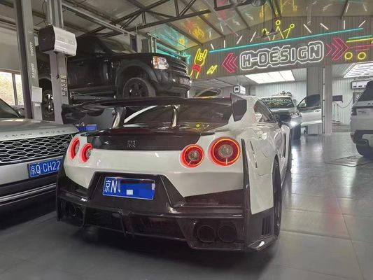 Νισάν GTR Κουτί υφασματικού υλικού άνθρακα GTR r35 Αναβαθμισμένο 2024nismo στυλ εμπρός και πίσω προφυλακτήρες προφυλακτήρων καπό