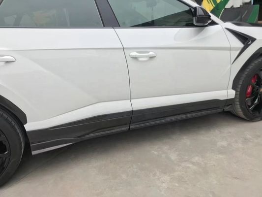 Για την Lamborghini URUS Carbon Fiber Body Kit Urus Upgrades Top-style Carbon Fiber Front Lip Diffuser Spoiler Hood Widebody Kit Το κουτί είναι από άνθρακα.