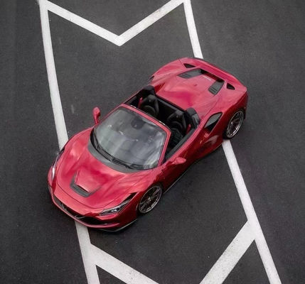 Συσκευή σώματος από ανθρακονήματα για τη Ferrari F8