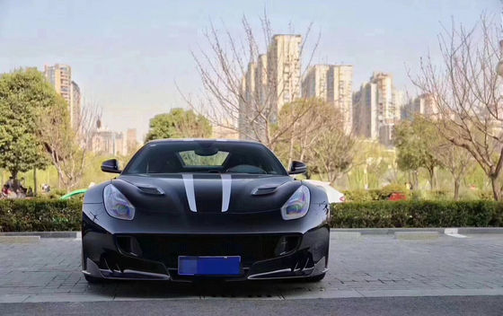 Νέο προϊόν για τη Ferrari F12 Kit F12 αναβαθμισμένο TDF στυλ εμπρός και πίσω προφυλακτήρες