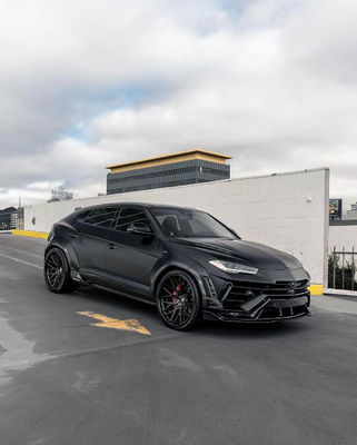 Μαύρη Lamborghini Σώμα URUS Αναβαθμισμένο 1016 Hood Spoiler Wide Body Kit