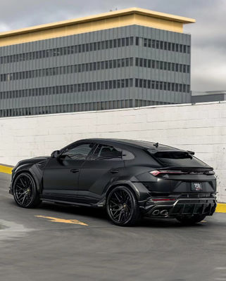 Μαύρη Lamborghini Σώμα URUS Αναβαθμισμένο 1016 Hood Spoiler Wide Body Kit