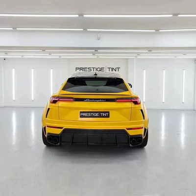 1016 Style Lamborghini Body Kit Urus Ανθρακονήματα Προσωπικό διάχυτο χείλη Spoiler Hood Λευκό