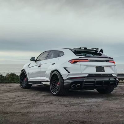 RT Κουτί υλικού άνθρακα για URUS SUV Lamborghini Μπροστά χείλη διαχέα τροχιάς άξονας πλατύσωμα