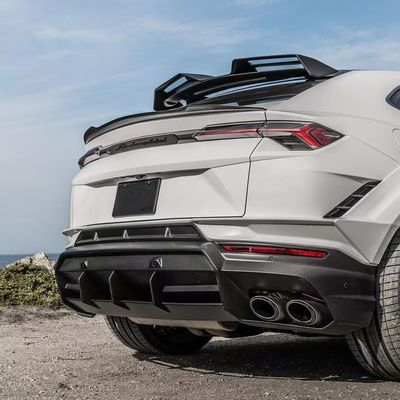 RT Κουτί υλικού άνθρακα για URUS SUV Lamborghini Μπροστά χείλη διαχέα τροχιάς άξονας πλατύσωμα