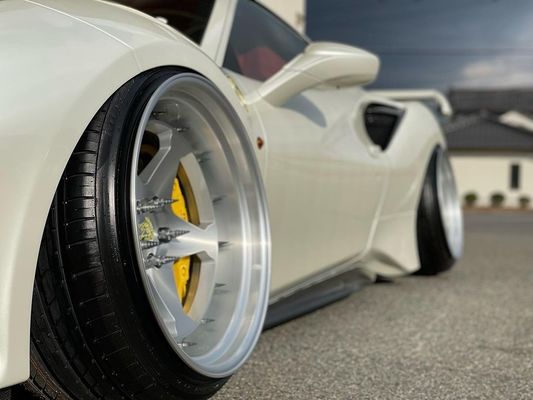 Καρβονιδιακή ίνα Widebody Ferrari 488pista Σπόιλερ Καρβονιδιακή ίνα Σπόιλερ Πτέρυγα