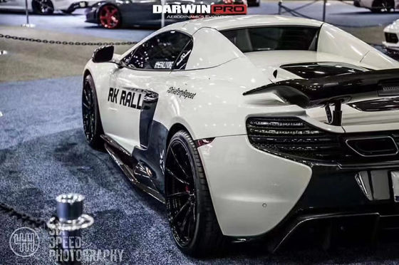 Πωλήστε σαν καυτά κέικ για το McLaren MP4-12C 625C 650S Carbon Fiber Body Kit Αναβαθμισμένο 675LT Style Side Skirt Rear Diffuser