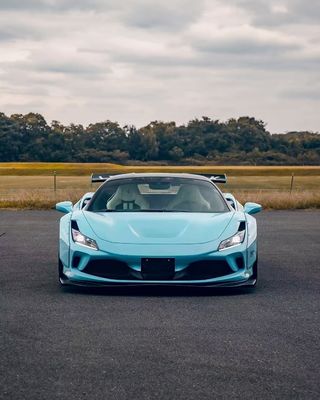 F8 Ferrari Auto Body Kit LB Στυλ Blue Carbon Fiber Spoiler Lip Wide Body Kit Τροχιακό τόξο