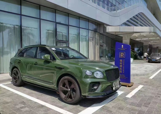 Για το Bentley Bentayga Carbon Fiber Body Kit Το Bentayga αναβαθμίζει το στυλ SPE Carbon Fiber Front Lip Diffuser Spoiler Side Skirt
