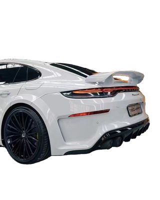 Συσκευές αυτοκινήτων για Porsche Palamela 971 Spoiler Η Palamela 971 αναβαθμίστηκε με ένα Spoiler από ανθρακονήματα τύπου Techart