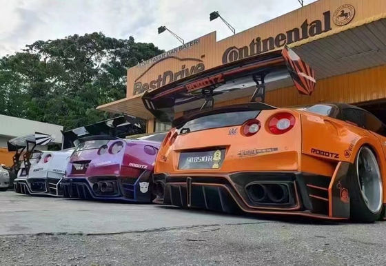 Προσαρμοσμένο 2022 Nissan Body Kit Μπροστά και πίσω GTR R35 Car Bumper Covers