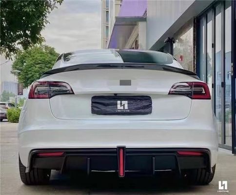 Πωλεί MODEL 3 Body Kit αναβάθμιση για το Tesla Model 3 με ρομποτικό στυλ εμπρός και πίσω προφυλακτήρες spoilers
