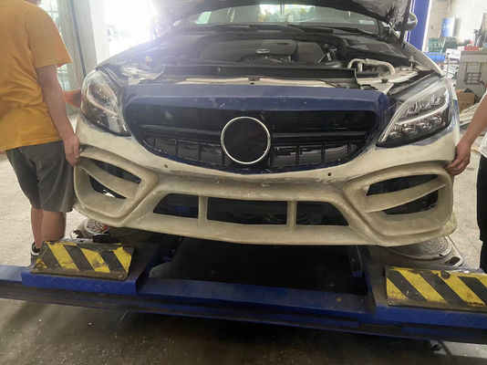 Συσκευές αυτοκινήτων για Mercedes W205 C180 C260 C300 Κουτί σώματος W205 C180 C260 C300 Αναβαθμισμένο IMP Στυλ Κουτί σώματος εμπρός προφυλακτήρα