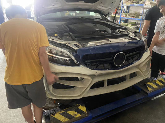 Συσκευές αυτοκινήτων για Mercedes W205 C180 C260 C300 Κουτί σώματος W205 C180 C260 C300 Αναβαθμισμένο IMP Στυλ Κουτί σώματος εμπρός προφυλακτήρα