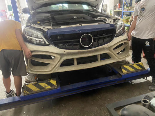 Συσκευές αυτοκινήτων για Mercedes W205 C180 C260 C300 Κουτί σώματος W205 C180 C260 C300 Αναβαθμισμένο IMP Στυλ Κουτί σώματος εμπρός προφυλακτήρα